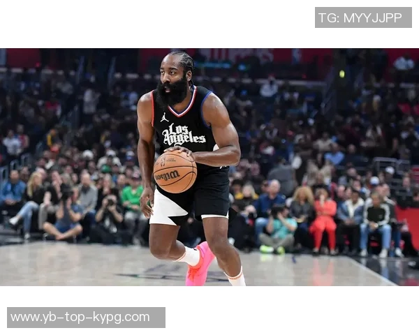 哈登称赞开拓者全场强硬表现并誓言鏖战到底直至最后时刻 哈登称赞开拓者全场强硬表现并誓言鏖战到底直至最后时刻