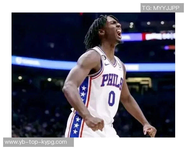 马克西被视为球队核心他的表现赢得全队信任与支持